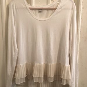 White long sleeve shirt